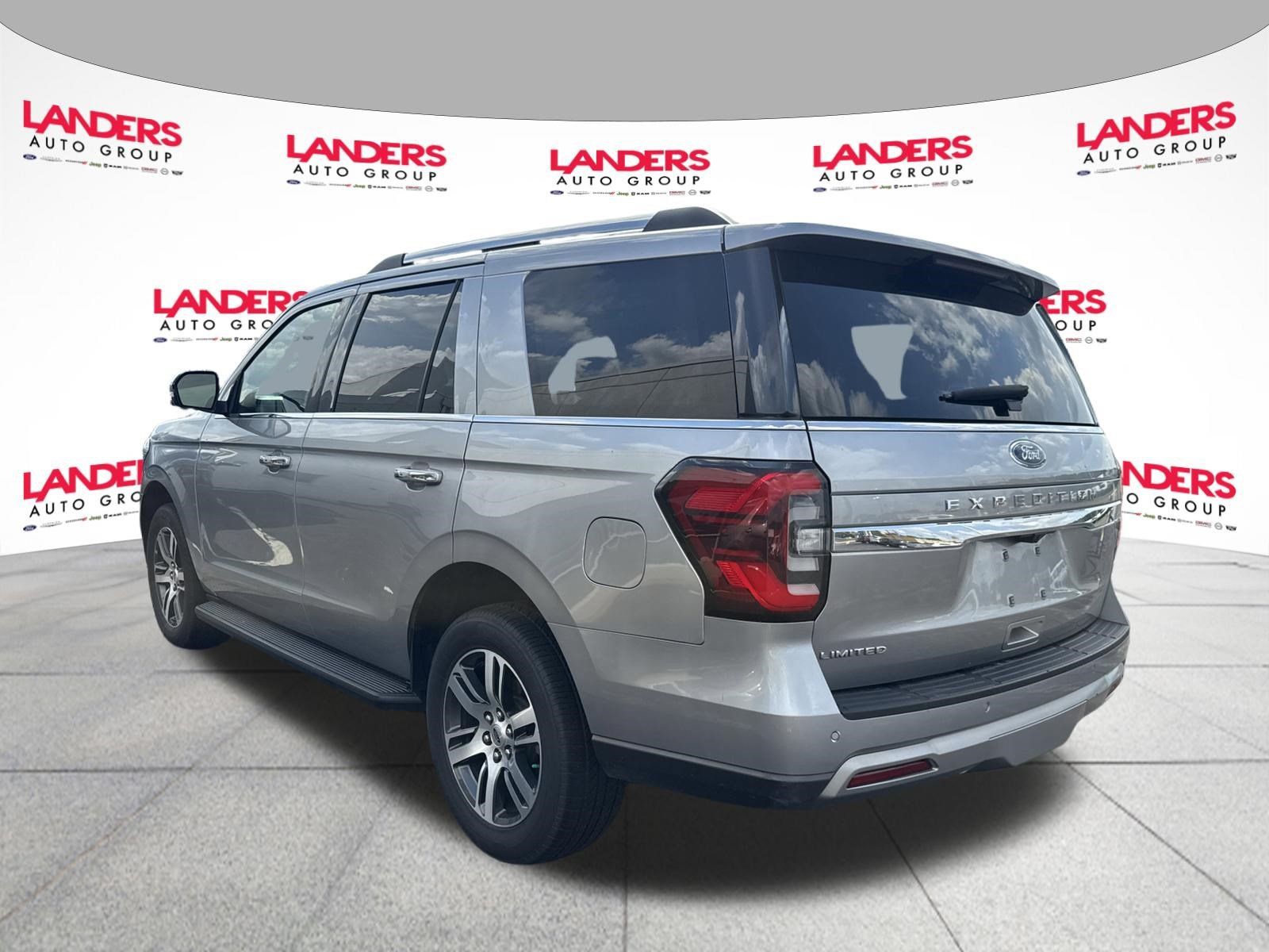 Used 2024 Ford Expedition Limited RWD image 5