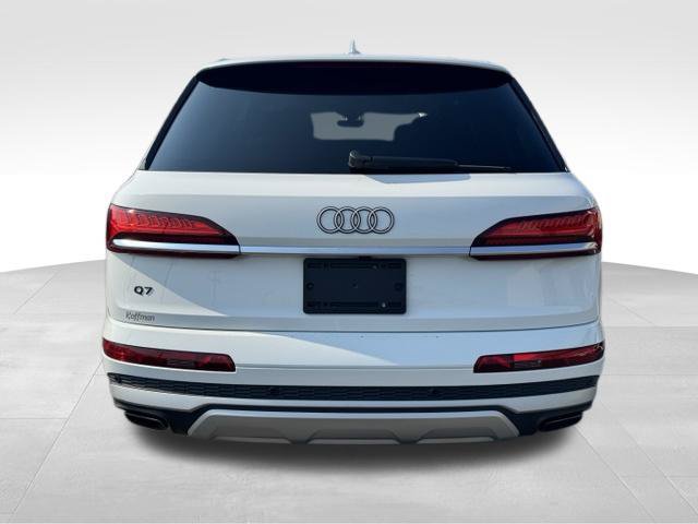 Used 2025 Audi Q7 3.0T Premium Plus AWD/4WD image 4