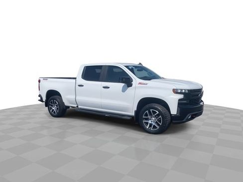 Certified 2019 Chevrolet Silverado 1500 LT Trail Boss AWD/4WD image 2