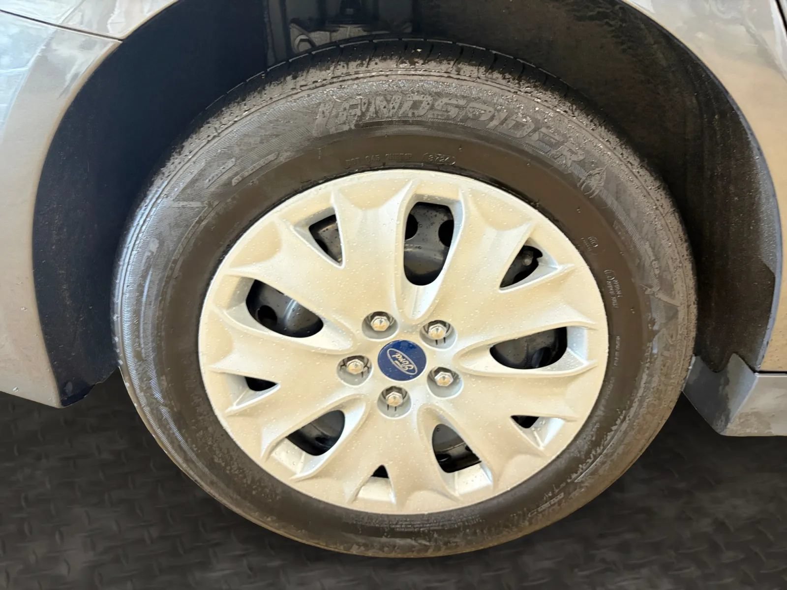 Used 2020 Ford Fusion S FWD image 37
