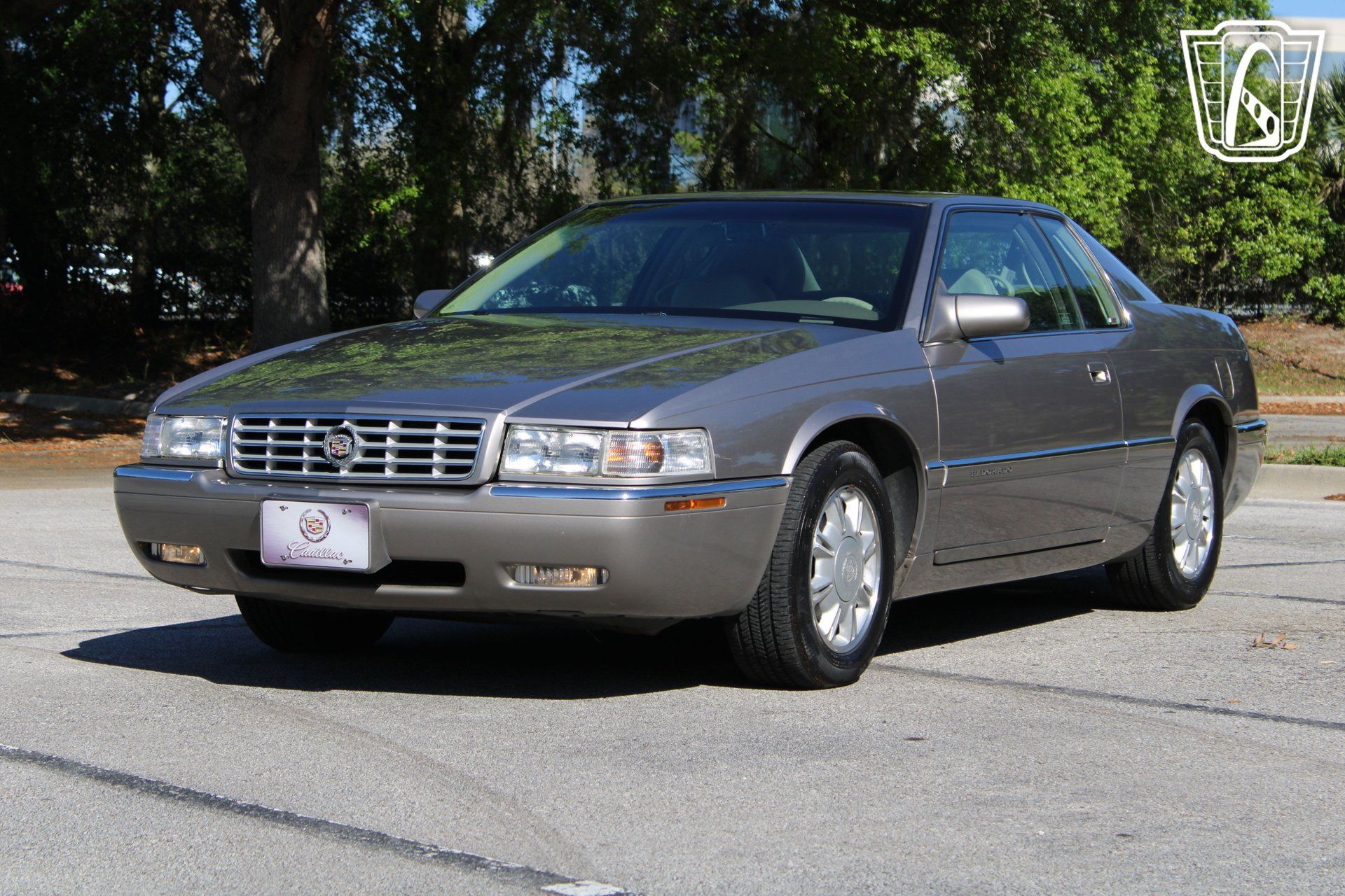 Used 1996 Cadillac Eldorado FWD image 4