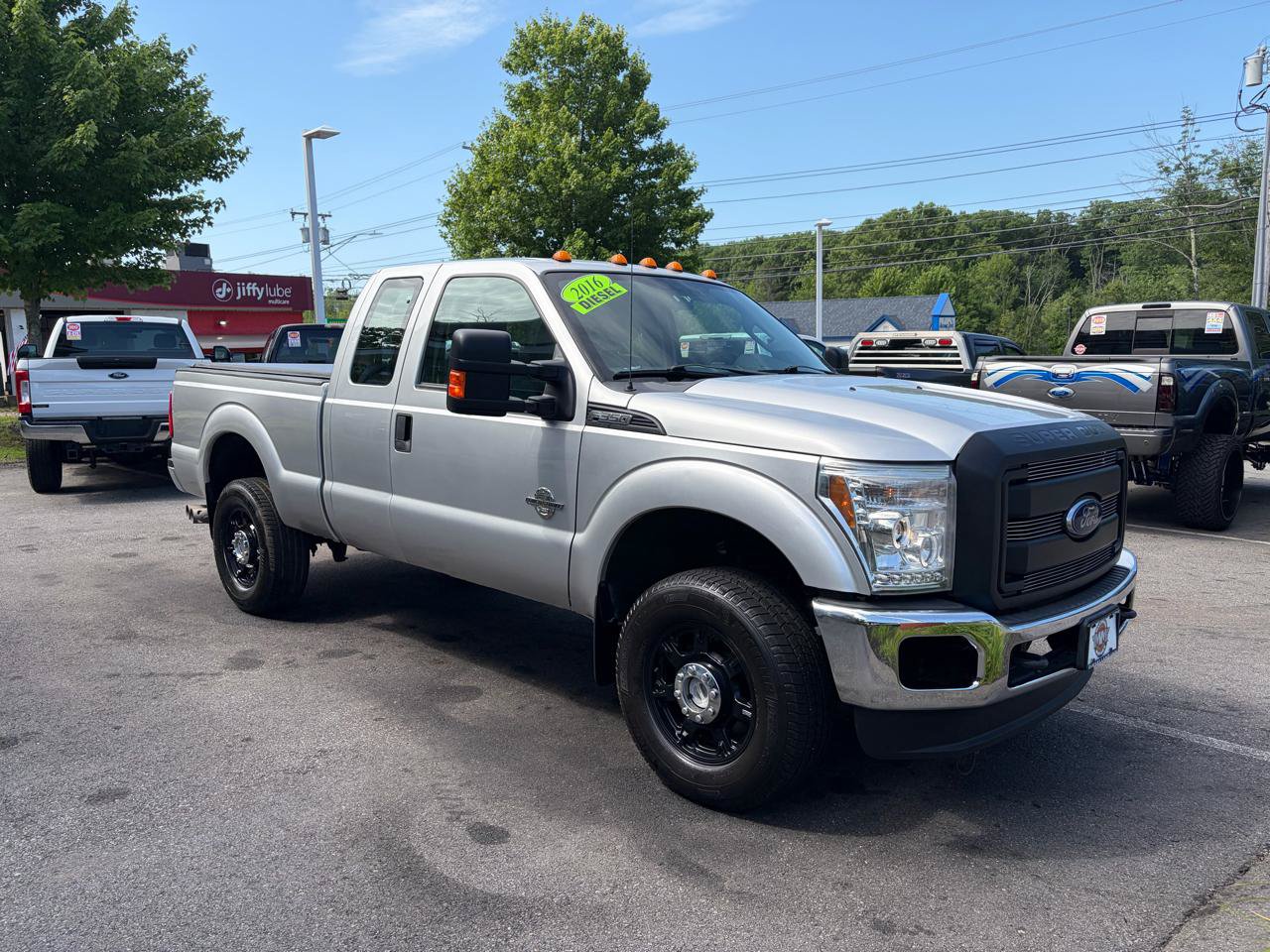 Used 2016 Ford F350 XL w/ Power Equipment Group AWD/4WD image 4