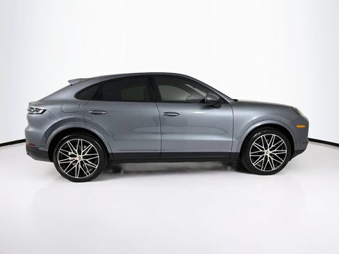 New 2026 Porsche Cayenne Coupe AWD/4WD image 8