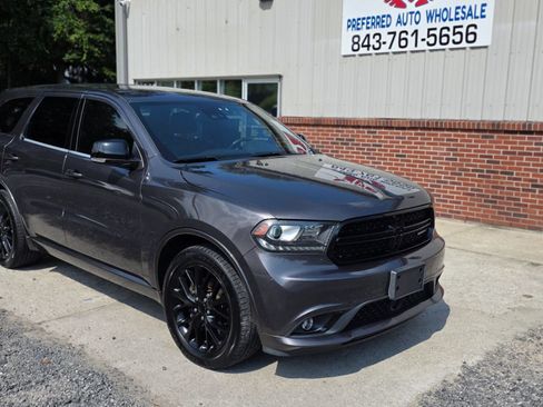 Used 2016 Dodge Durango R/T w/ Technology Group AWD/4WD image 2
