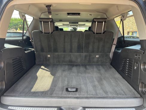 Used 2015 Chevrolet Suburban LTZ AWD/4WD image 22