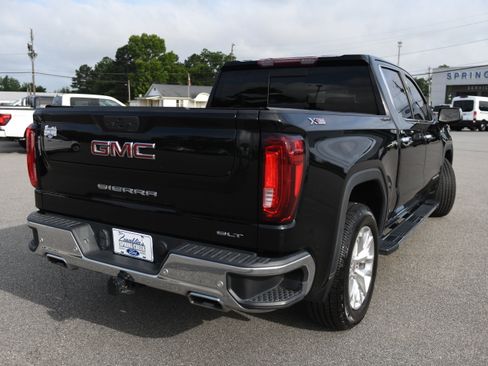 Used 2021 GMC Sierra 1500 SLT w/ SLT Premium Plus Package AWD/4WD image 6
