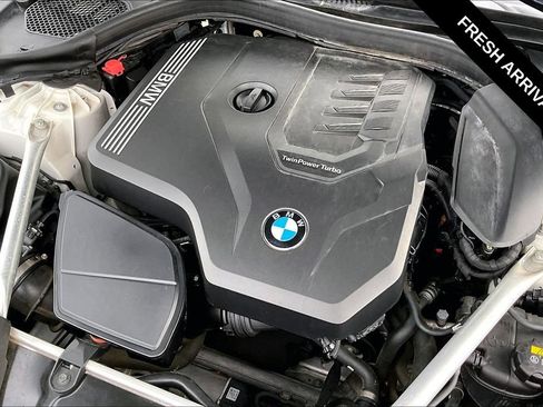 Used 2021 BMW 530i w/ Convenience Package RWD image 31