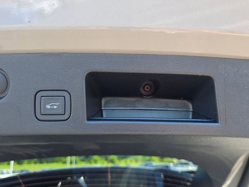 New 2026 GMC Terrain Elevation w/ Elevation Premium Package AWD/4WD image 29