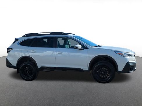 Used 2022 Subaru Outback Limited XT image 7