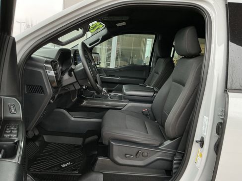 Used 2023 Ford F150 XLT w/ Equipment Group 302A High image 7