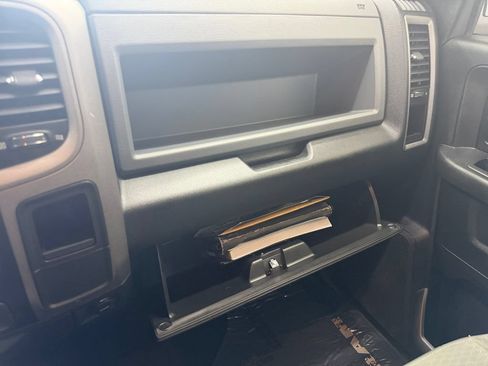 Used 2018 RAM 1500 Express w/ Express Value Package RWD image 27