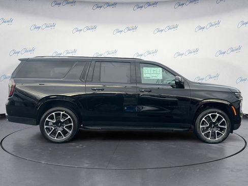 New 2026 Chevrolet Suburban RST w/ Advanced Technology Package image 6