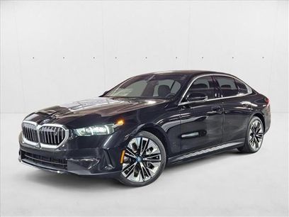 New 2024 BMW i5 eDrive40i w/ Premium Package