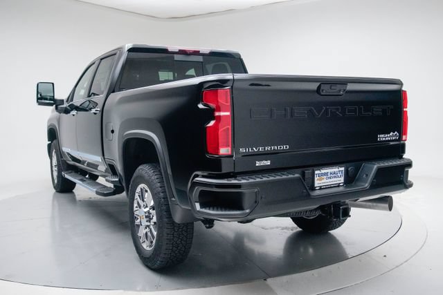 New 2026 Chevrolet Silverado 2500 High Country w/ Technology Package AWD/4WD image 4