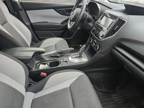 Used 2023 Subaru Crosstrek 2.0i Premium image 15