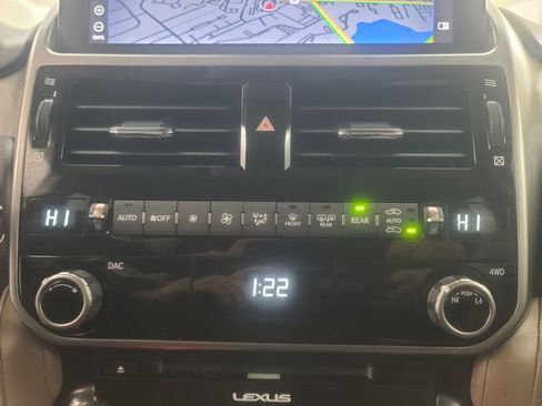 Used 2022 Lexus GX 460 Premium image 35