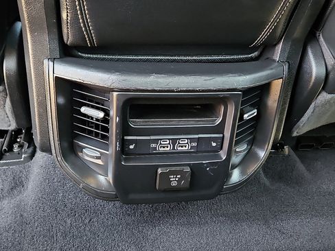 Used 2025 RAM 1500 Laramie image 9