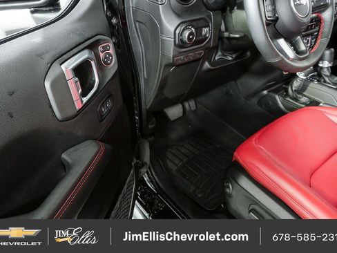 Used 2024 Jeep Wrangler Unlimited Rubicon 392 AWD/4WD image 7