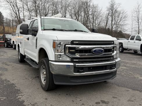 Used 2022 Ford F350 XL w/ Power Equipment Group image 14