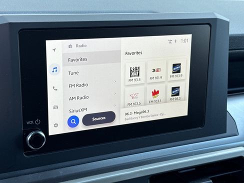 Certified 2025 Toyota Tacoma SR5 image 16