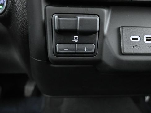 Used 2024 Chevrolet Silverado 2500 W/T w/ WT Convenience Package AWD/4WD image 30