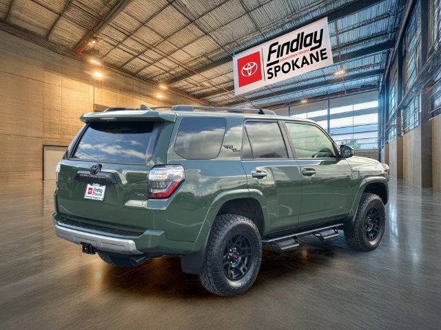 Certified 2022 Toyota 4Runner TRD Off-Road AWD/4WD image 5