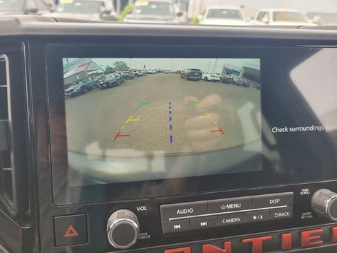 Certified 2025 Nissan Frontier PRO-4X w/ Interior Protection Package image 21