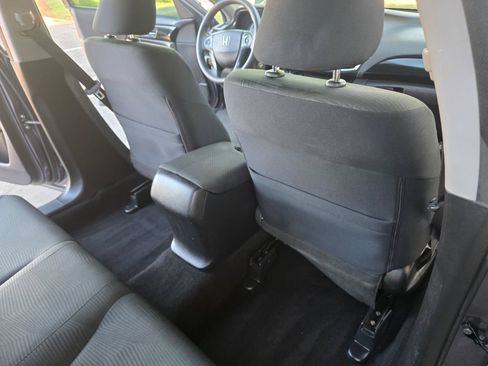 Used 2017 Honda Accord LX image 23