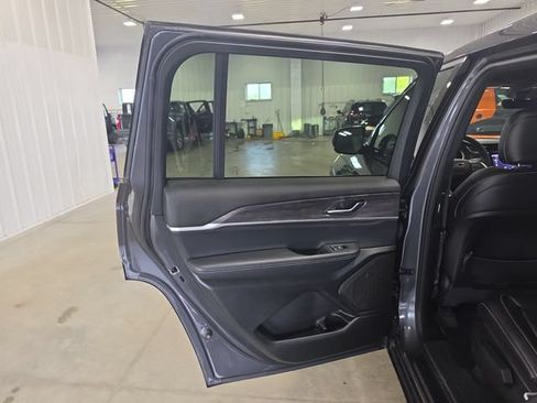 Used 2025 Jeep Grand Cherokee L Limited w/ Trailer Tow Package AWD/4WD image 28