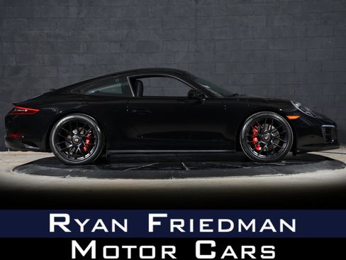 Used 2019 Porsche 911 Carrera GTS RWD image 1