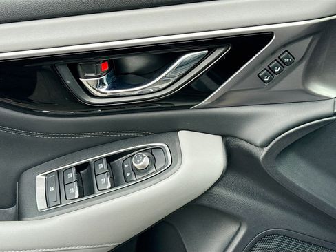 Used 2024 Subaru Outback Limited image 18