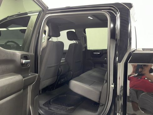 Used 2021 Chevrolet Silverado 1500 LT AWD/4WD image 13