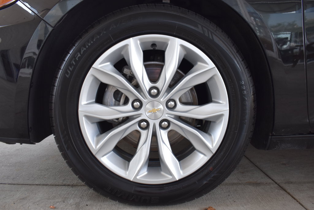 Used 2025 Chevrolet Malibu LT FWD image 14