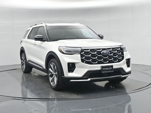 Certified 2025 Ford Explorer Platinum w/ Ultimate Package image 66