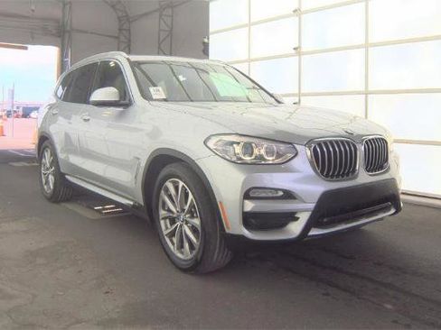 Used 2019 BMW X3 sDrive30i w/ Convenience Package RWD image 3