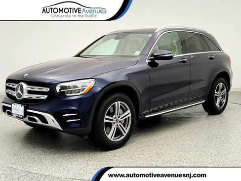 Used 2022 Mercedes-Benz GLC 300 4MATIC image 1