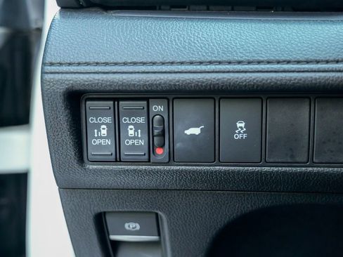 Used 2025 Honda Odyssey EX-L image 49