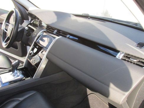 Used 2021 Land Rover Discovery Sport S image 58