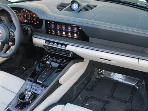 New 2026 Porsche 911 Carrera 4S image 29