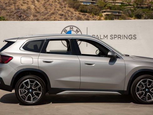 Certified 2025 BMW X1 xDrive28i w/ Convenience Package AWD/4WD image 6