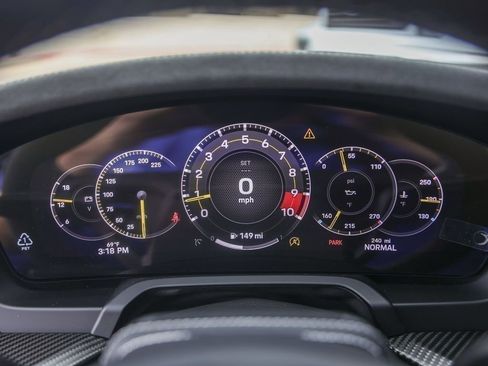 Certified 2026 Porsche 911 GT3 w/ Weissach Package RWD image 26