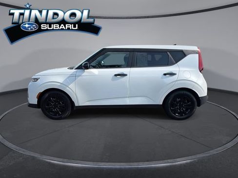 Used 2022 Kia Soul LX FWD image 5