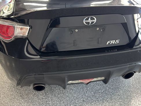 Used 2013 Scion FR-S RWD image 35