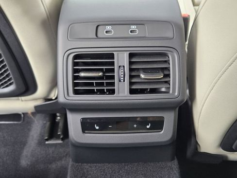 Certified 2025 Audi Q5 Prestige image 36