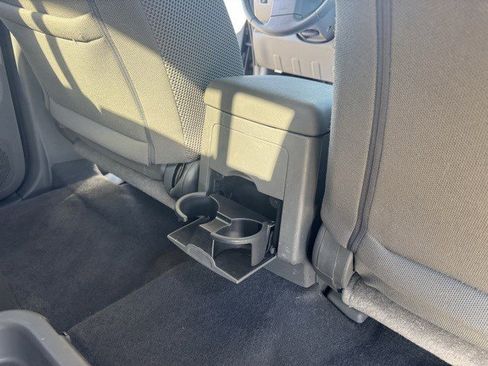 Used 2019 Nissan Frontier SV image 28