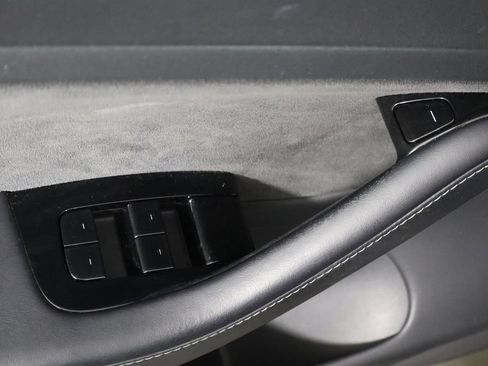 Used 2020 Tesla Model 3 Performance AWD/4WD image 18