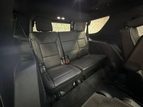 Used 2021 GMC Yukon Denali w/ Denali Ultimate Package AWD/4WD image 14