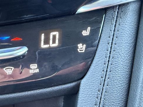 Certified 2024 Cadillac XT6 Premium Luxury w/ Platinum Package image 25