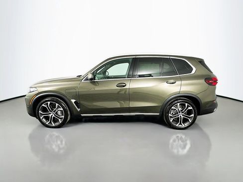 New 2026 BMW X5 xDrive50e w/ Climate Comfort Package image 8