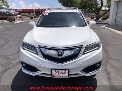 Used 2017 Acura RDX AWD w/ Advance Package image 3